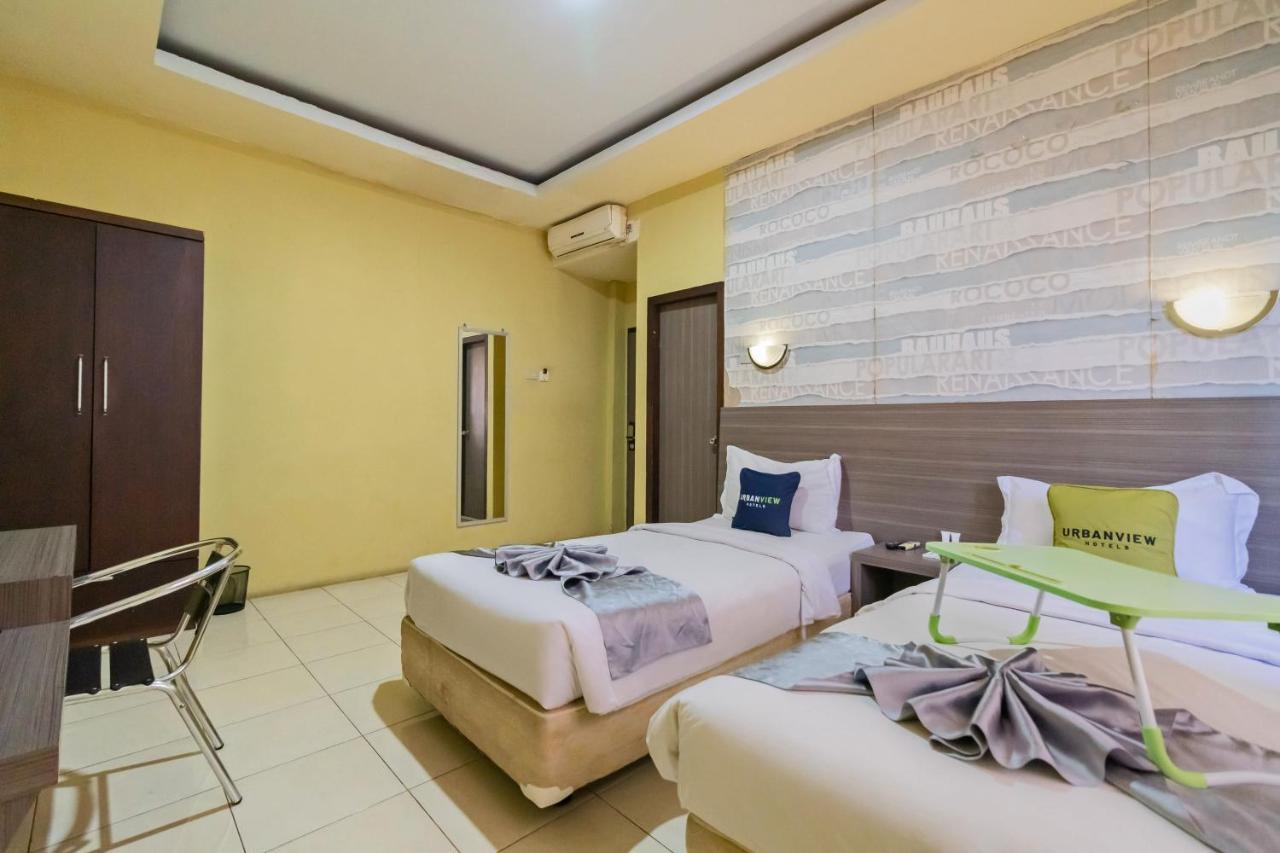 Urbanview Hotel Best Skip Палембанг Экстерьер фото