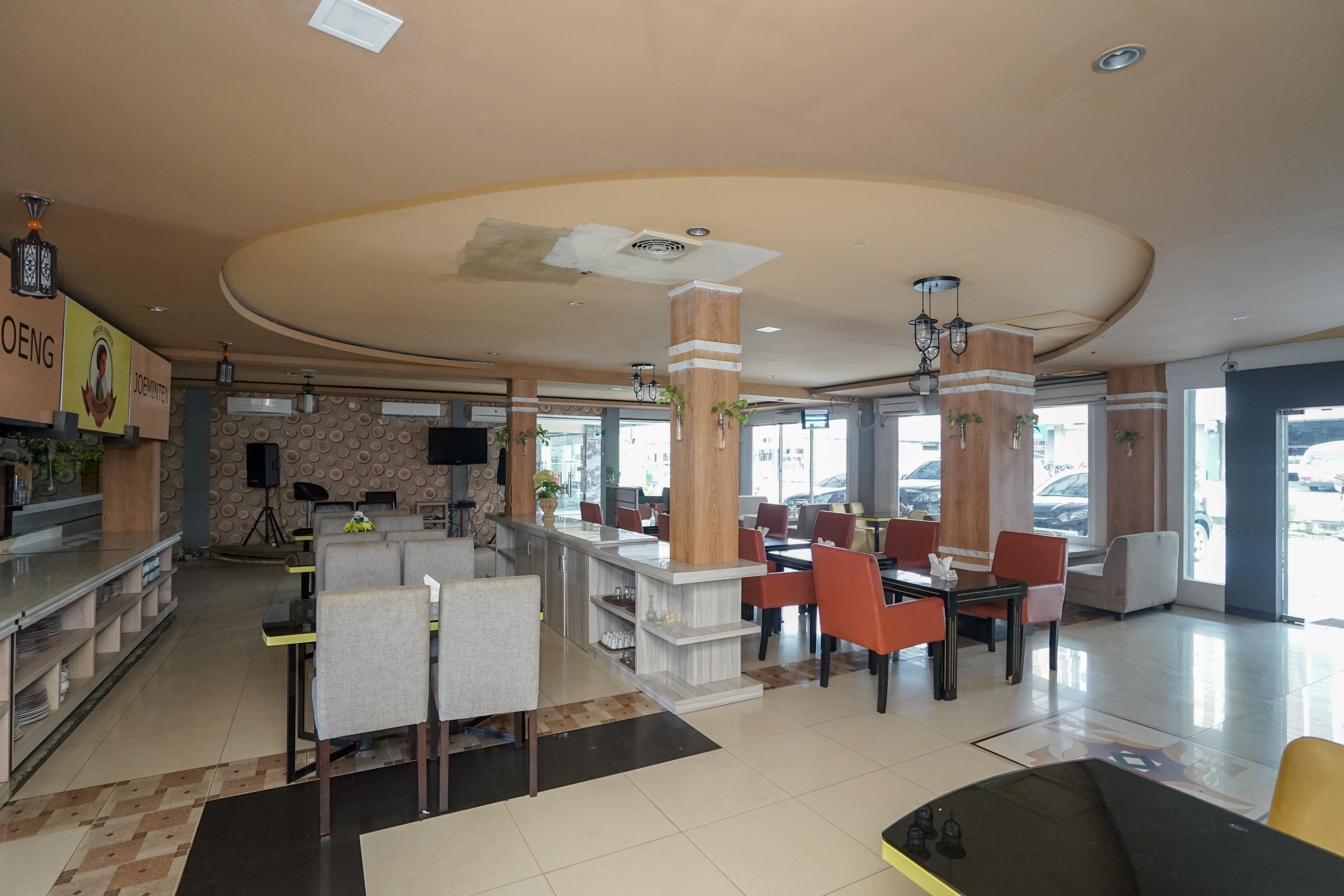 Urbanview Hotel Best Skip Палембанг Экстерьер фото